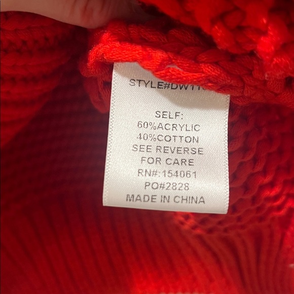 Aspen Red Extra Thick & Chunky Knit
Turtleneck Sweater blushing heart M/L - Picture 7 of 11